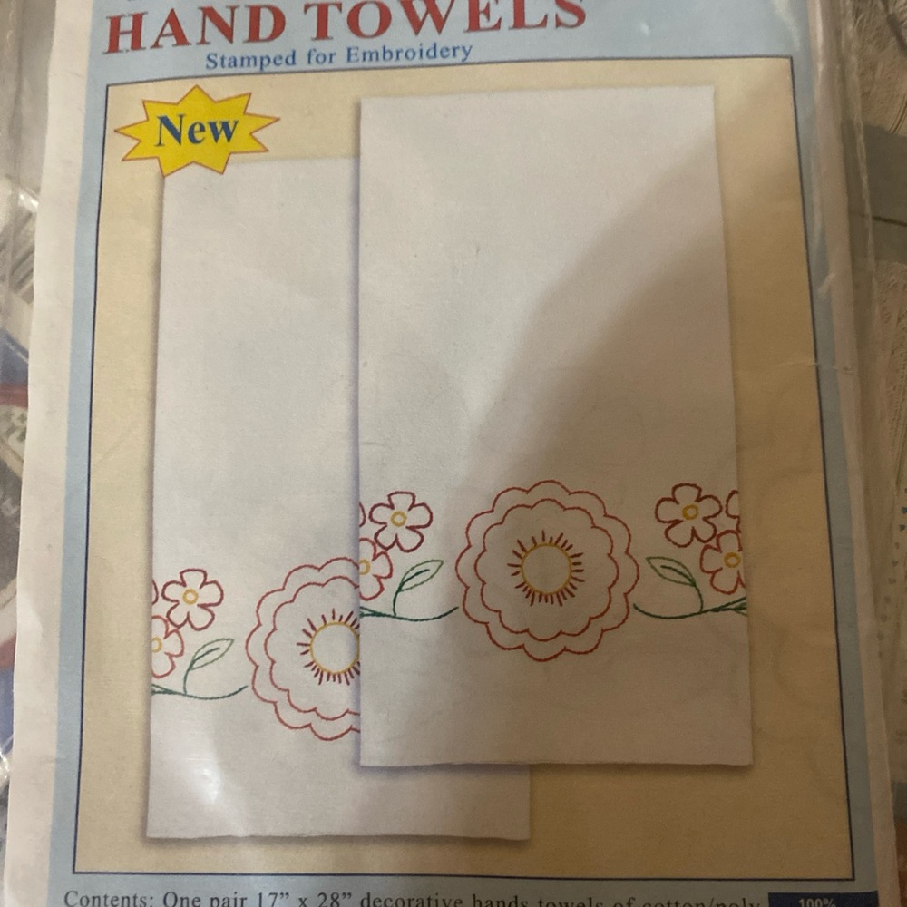 Towels pair of flowers for cross stitch